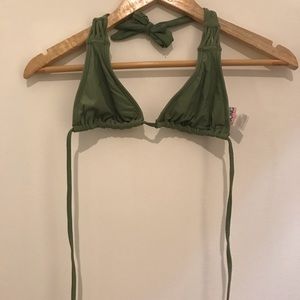Green billabong top
